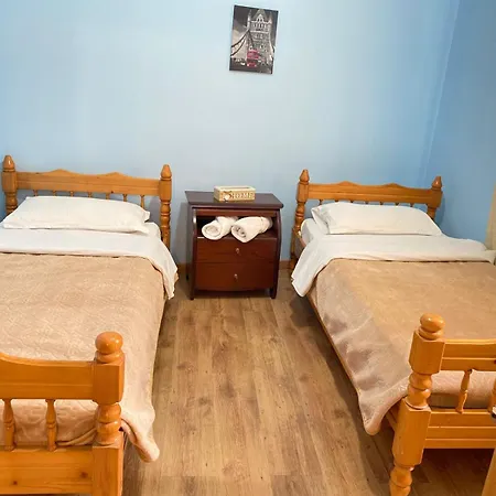 & Dhoma Me Qera Ditore Gæstehus *