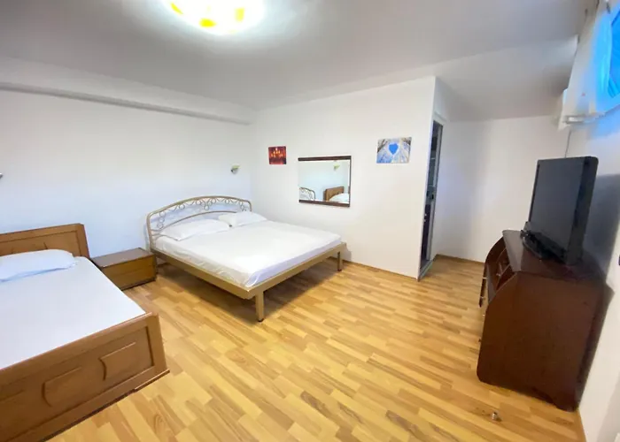 Vendégház & Dhoma Me Qera Ditore