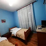 بيت ضيافة & Dhoma Me Qera Ditore